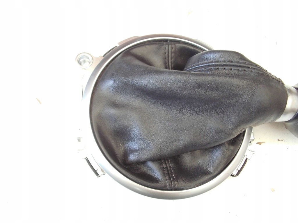 фото №9, Ручка чохол audi tt 8j шкіра 6-biegów оригінал