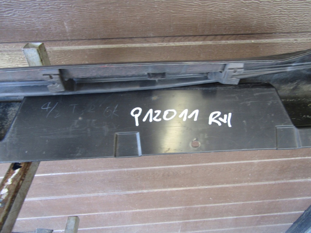 фото №8, Молдинг поріг права nissan juke nismo 10-19