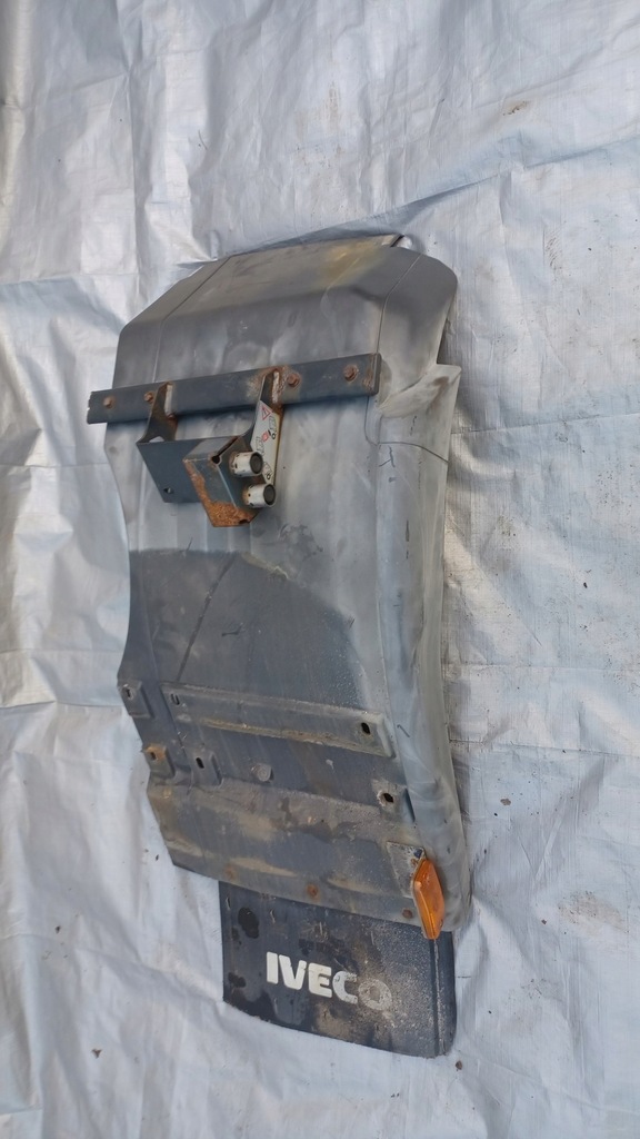 фото №1, Iveco stralis підкрилок праве перед