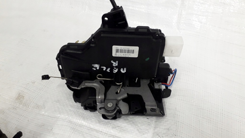 фото №6, Vw new beetle 1998-2005 замок двері правий лівий 6x1837013h 6x1837014h