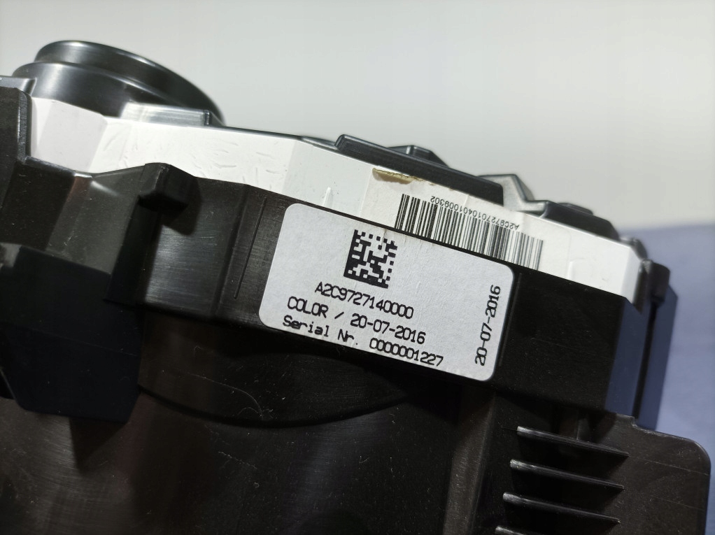 фото №7, Toyota corolla xi e16 lift 1.6 132 km счетчик приборы eu