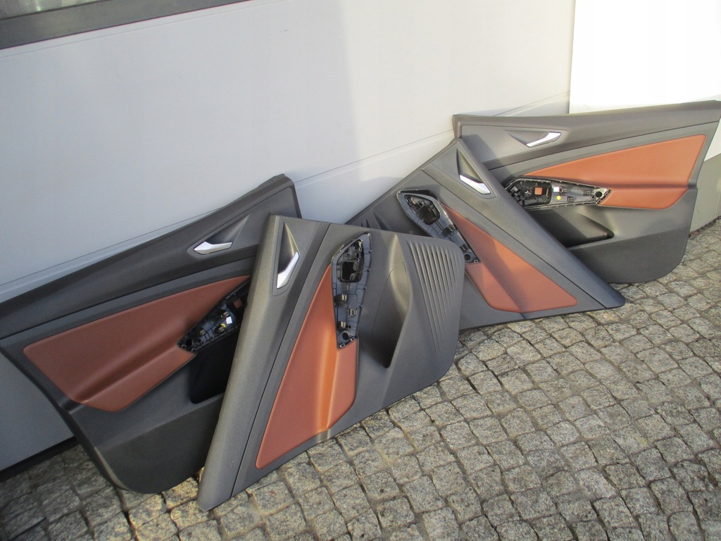 фото №13, Vw id4 id.4 сидіння сидіння заднє сидіння alcantara ergoactive підігрів alektryczne