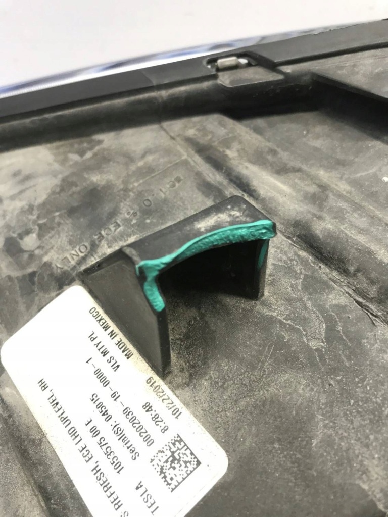 Купить Фара правый  перед full led tesla s рестайлинг  105357500e