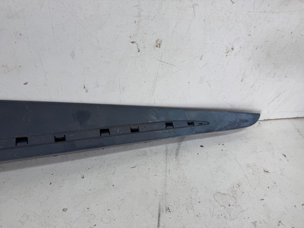 фото №2, Молдинг правая перед renault clio iv 4 12-