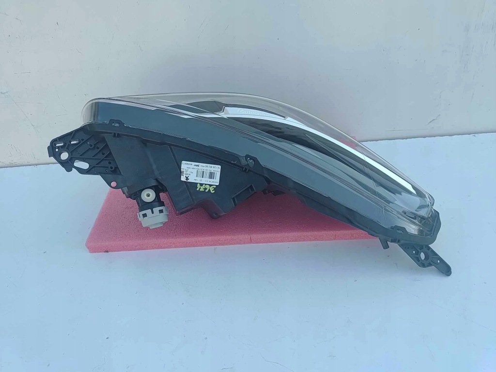 Peugeot 508 1 рестайлинг  фара правая перед передняя full led 3674 Киев