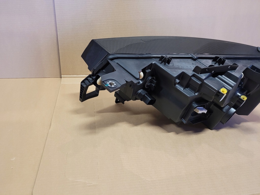 фото №9, Vw id4 id 4 id.4 11b led лампа права передня