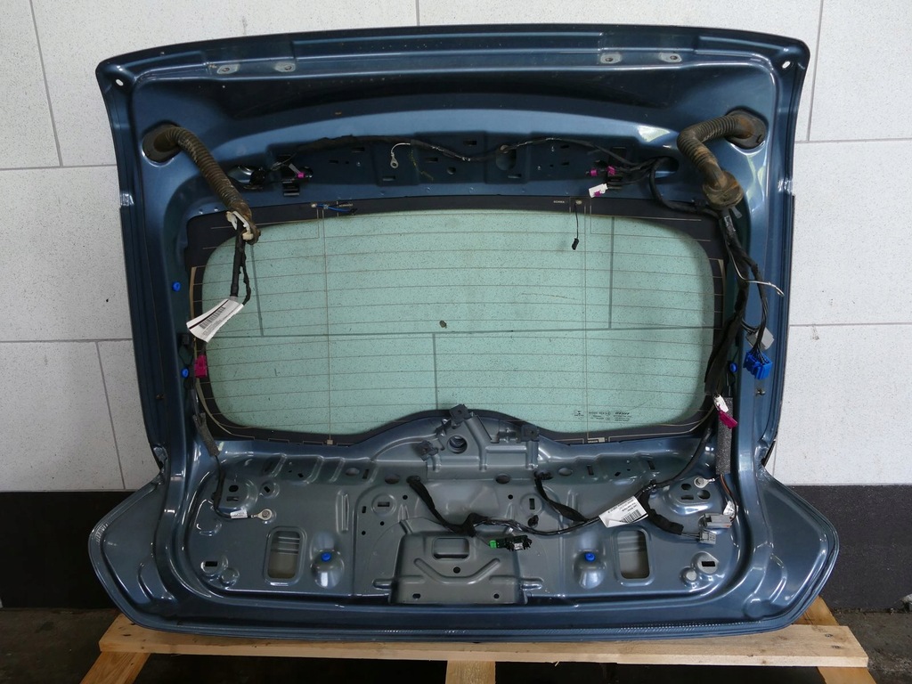 фото №12, Volvo v40 ii крышка багажника багажника 705-16