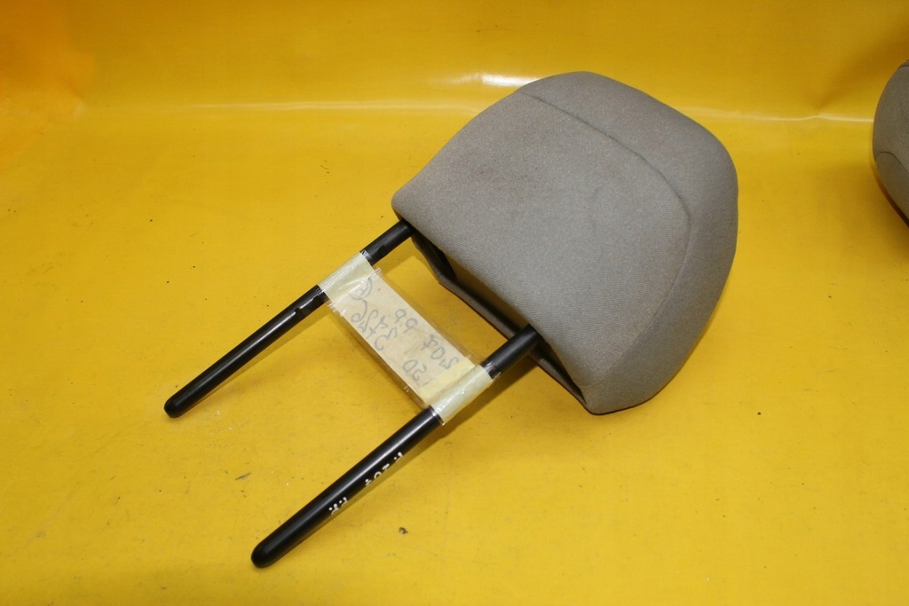 фото №5, Подголовник правый перед peugeot 207