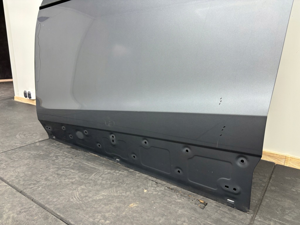 Mg hs 2 2024r-- двері ліва передні перед Оригінал