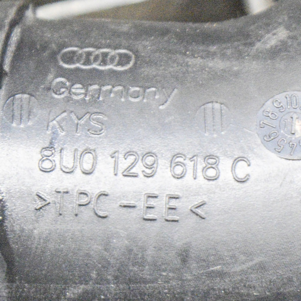 фото №6, Audi a3 s3 8v 2017 часть трубы впуска воздуха