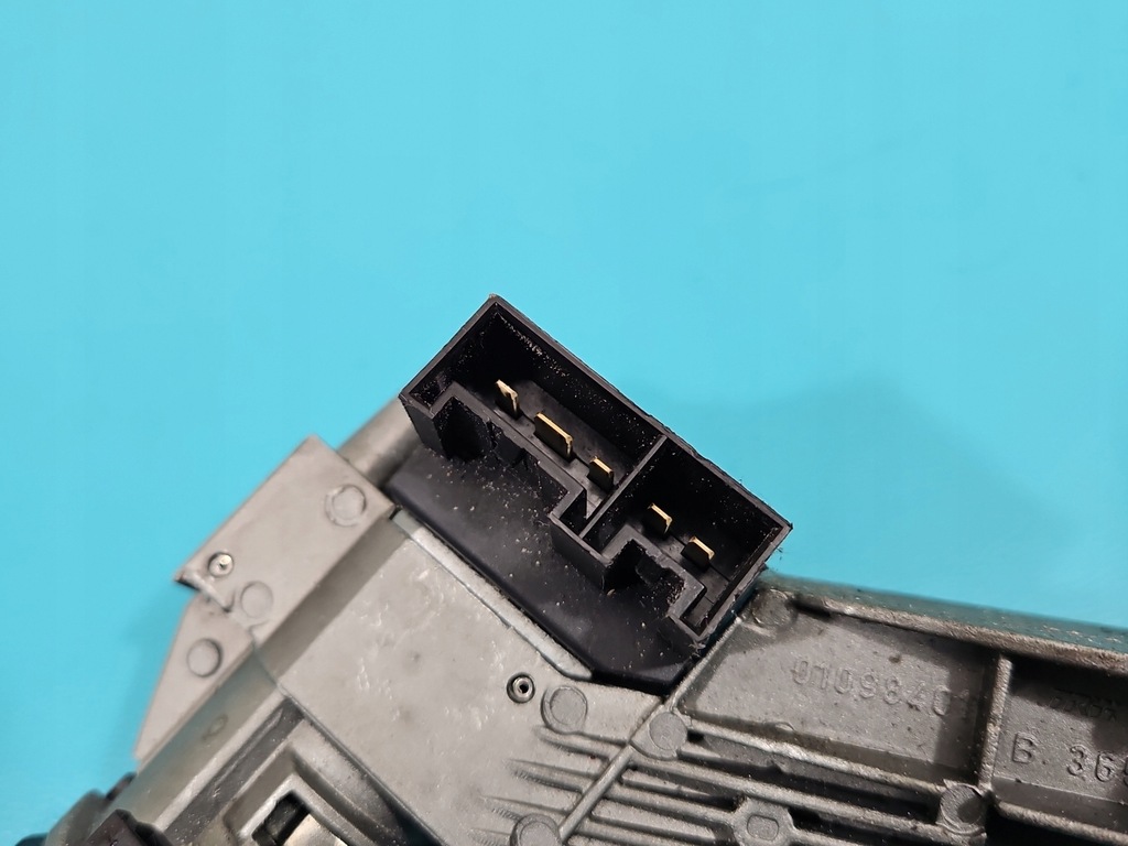 фото №14, Бортовой компьютер блок управления двигателя набор 0281030169 iveco daily v 14-19 2.3 hpi