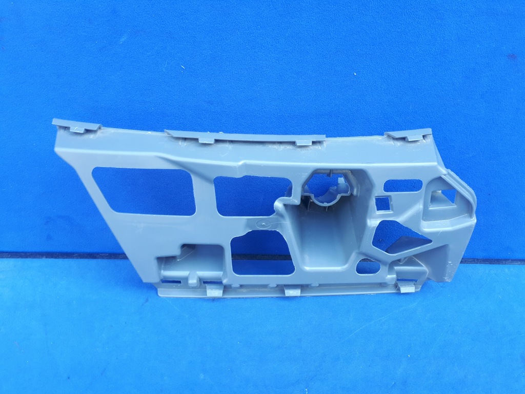 фото №1, Skoda octavia iv 20- кронштейн стеклоочистителя направляющая r