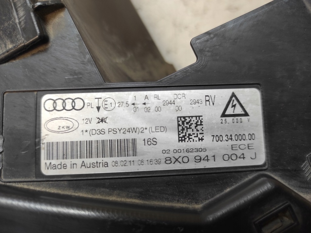 фото №9, Audi a1 10-14 лампа правая перед ксенон led 8x0941004j