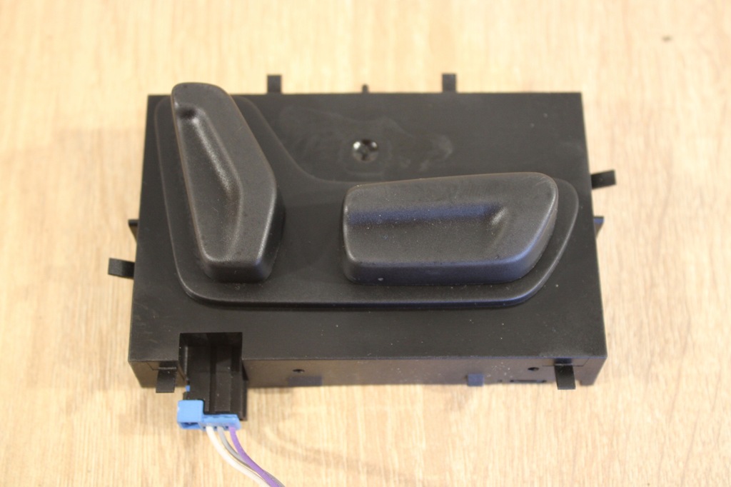 фото №1, Панель перемикач сидіння правий peugeot 508 i