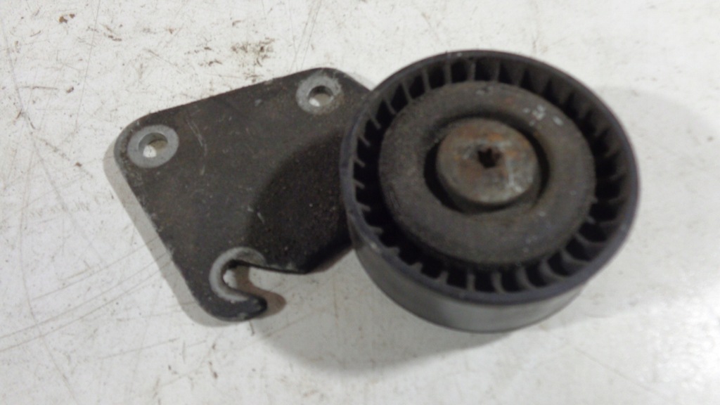 фото №1, Ролик натягувач ремінь 2.0 16v peugeot 605