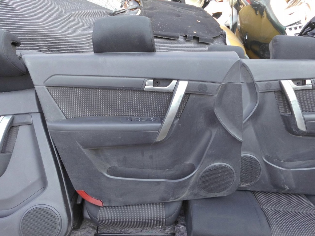 фото №8, Салон сидіння заднє сидіння 7 пасажирський chevrolet captiva