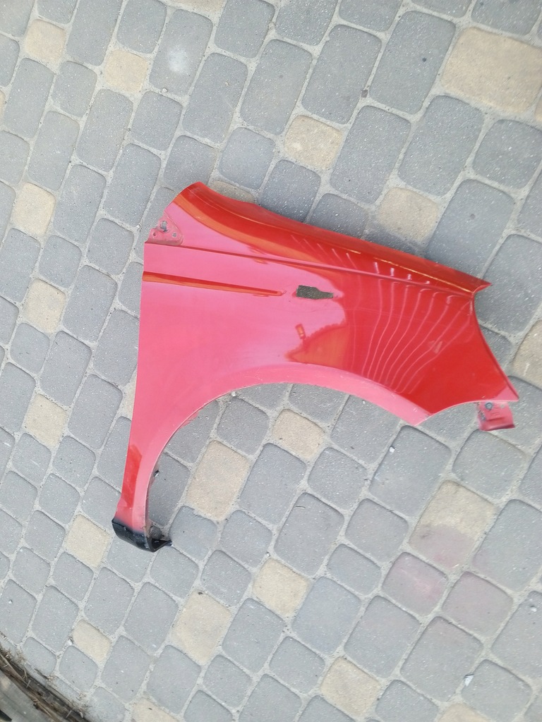 фото №11, Крила лівий задня 3d чверть червоний toyota yaris i 3e5