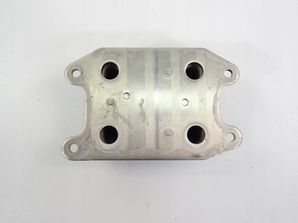 фото №6, Audi a3 8v 1.0 tsi бензин радиатор масла 04e117021l 2017