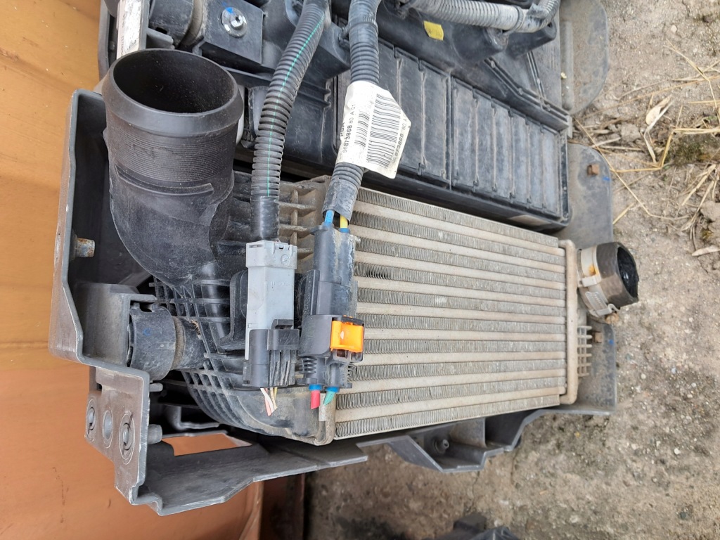 Citroen c5 3 x7 peugeot 508 2.0 hdi ремень передний радиатор вентилятор комплект в Украине