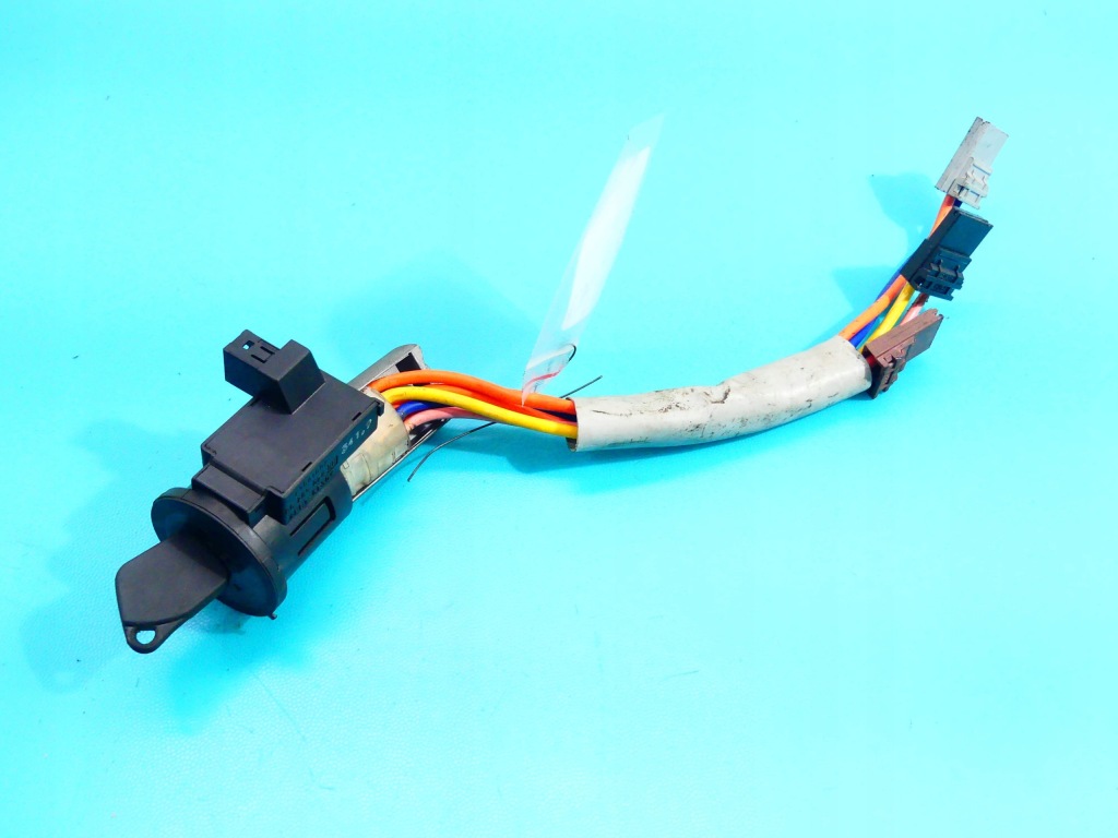 Купити Замок запалювання ключ вкладка peugeot 106