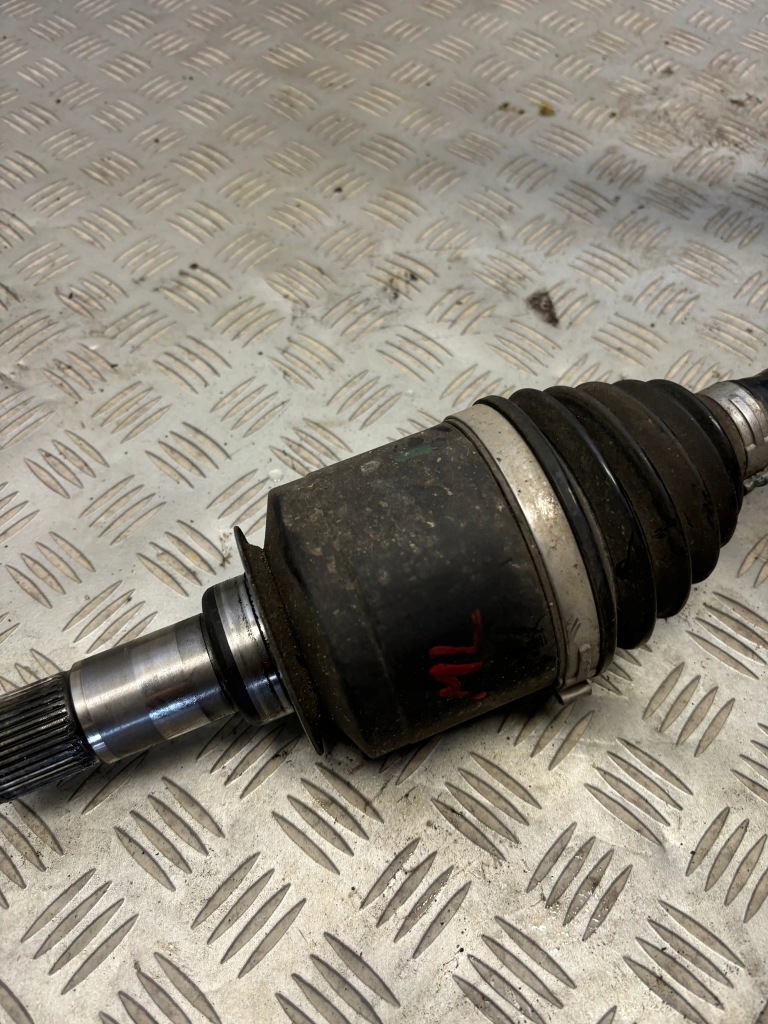 фото №2, Поворотний кулак ступиця привідний вал ліва mercedes ml w164 org