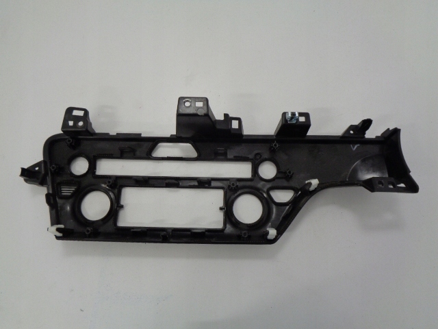 фото №3, Kia sportage iv рамка корпус панель