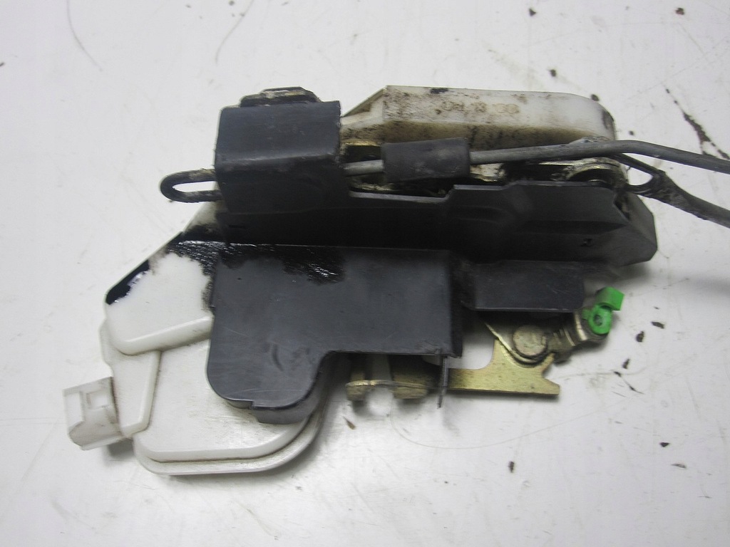 фото №3, Замок двері передній перед правий mitsubishi space runner 99r