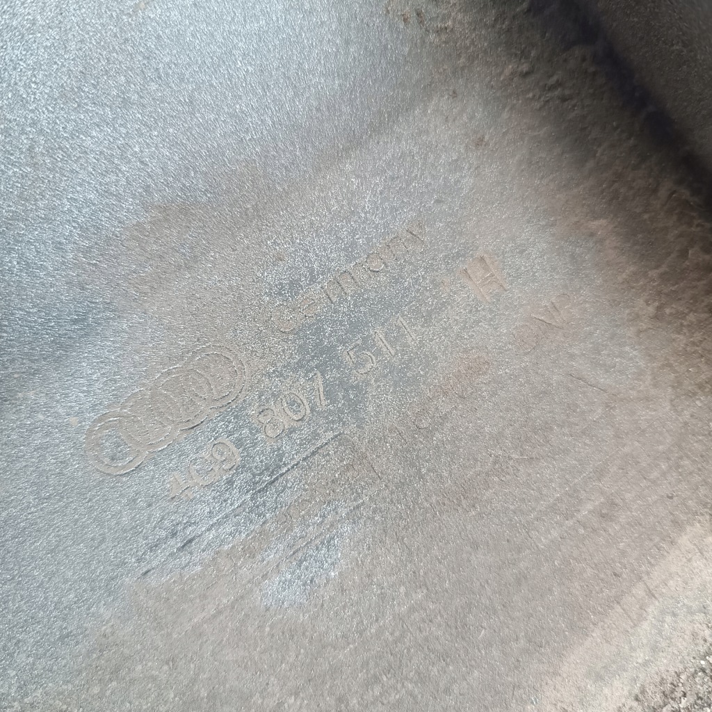 Бампер задний  audi a6 c7 s-line 11-14 4pdc комплект Оригинал