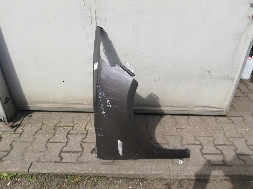 Купить Крыло  передний правый  lancia ypsilon 11-