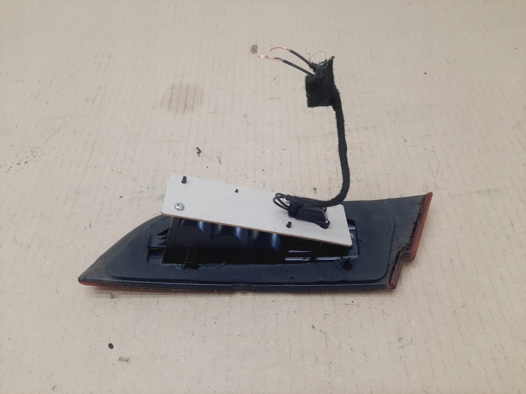 фото №16, Лампа правая + левая w крышка задняя задняя sedan jaguar xf x250 lata 2008-2011