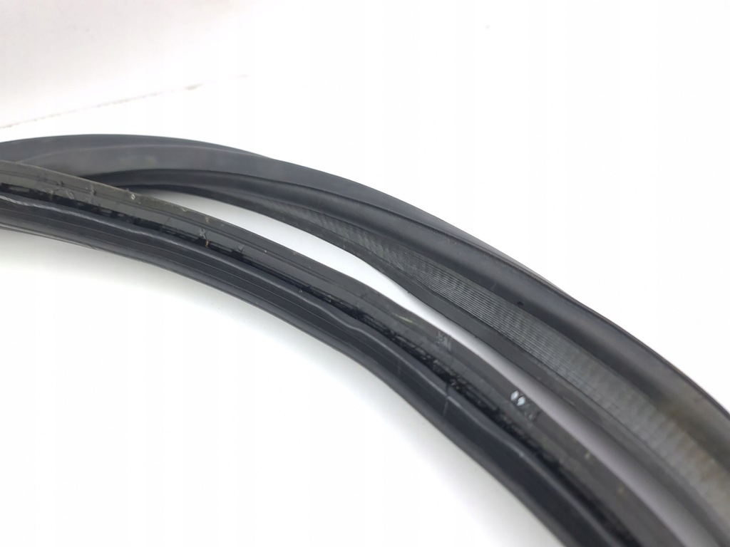 фото №7, Kia niro 2024 резиновый прокладка багажника заднего / na кузов