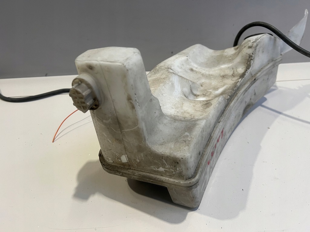 фото №6, Бачок омывателя renault clio iv 289107623r
