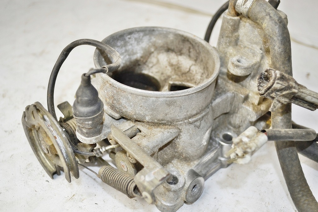 фото №8, Mazda дросельна заслінка e0t20271 mitsubishi