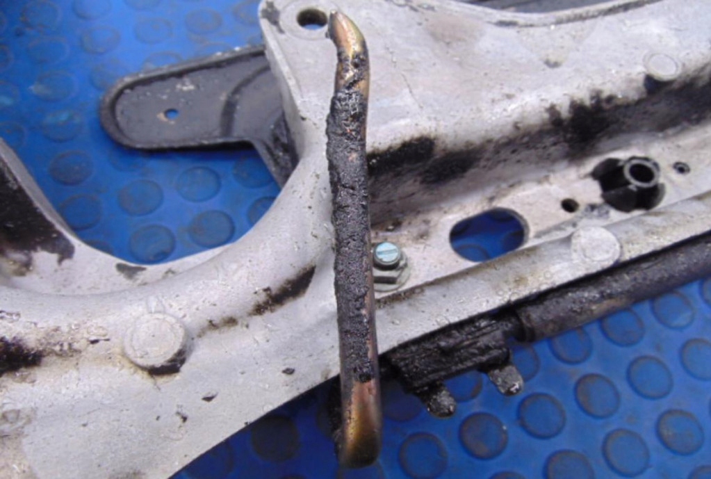 фото №10, Mercedes w220 4.0 v8 cdi подрамник двигателя