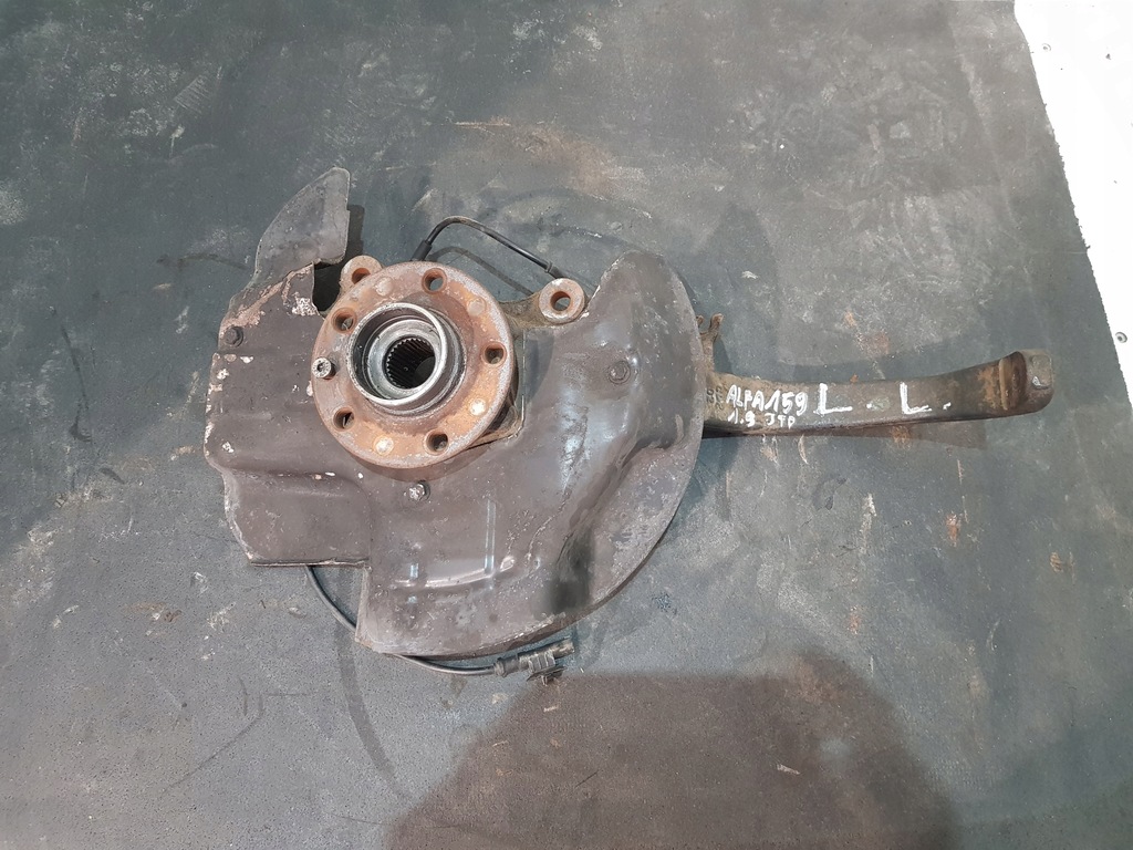 фото №1, Поворотный кулак ступица левая alfa romeo 159 1.9 jtdm