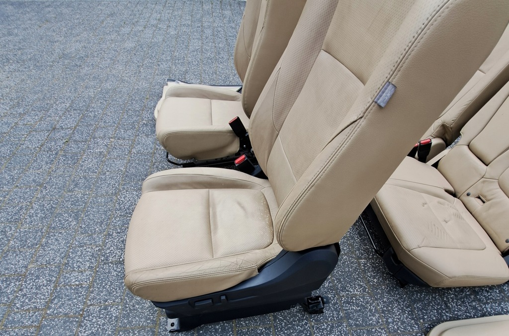 фото №8, Mitsubishi outlander 3 iii 2.2 di-d 2014 сидіння обшивки шкіра комплект