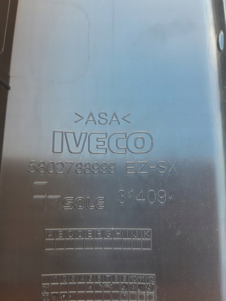 фото №8, Iveco s-way захист стійка молдинг скло 5802788999