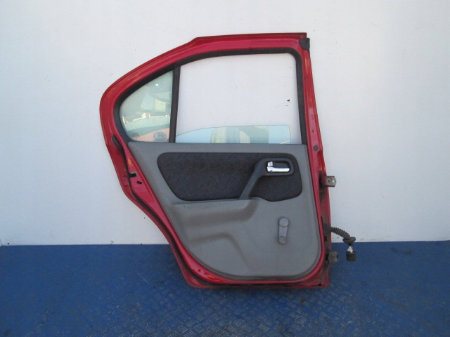 фото №2, Primera p11 хетчбек двері задня ліва червоні
