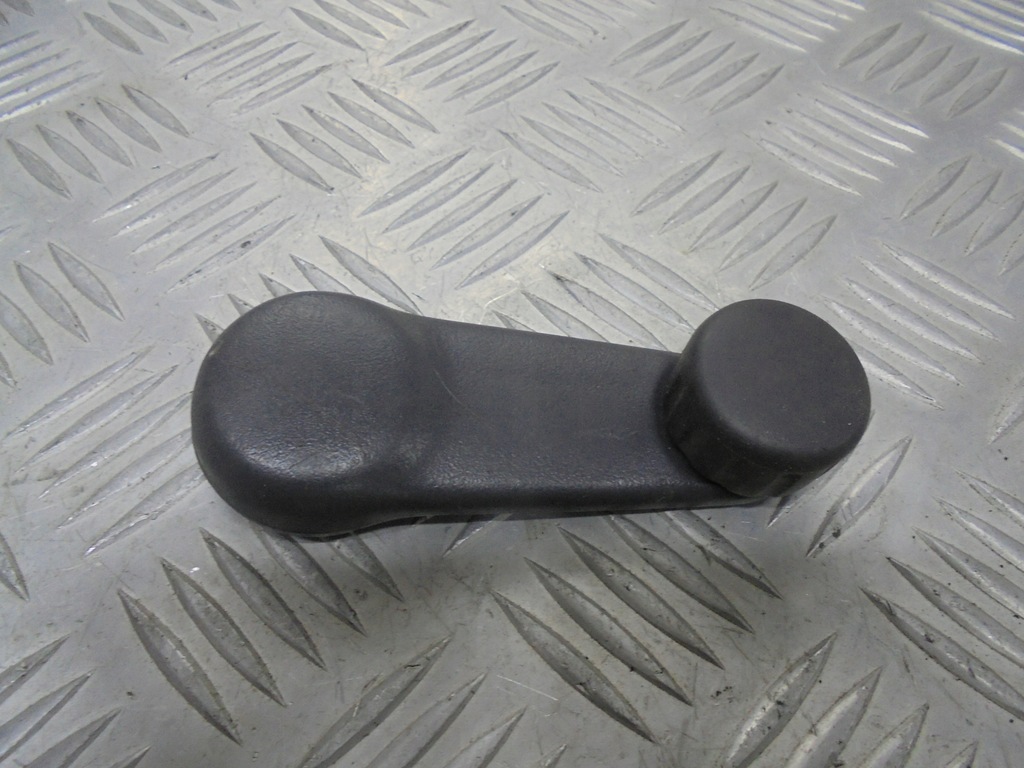 фото №1, Ручка склопідйомника механізму скло перед opel monterey i m92