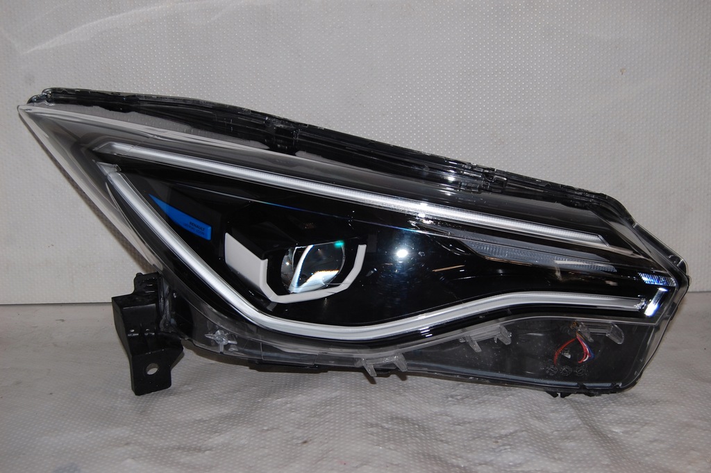 фото №1, Renault zoe ii full led лампа перед права 260102384r