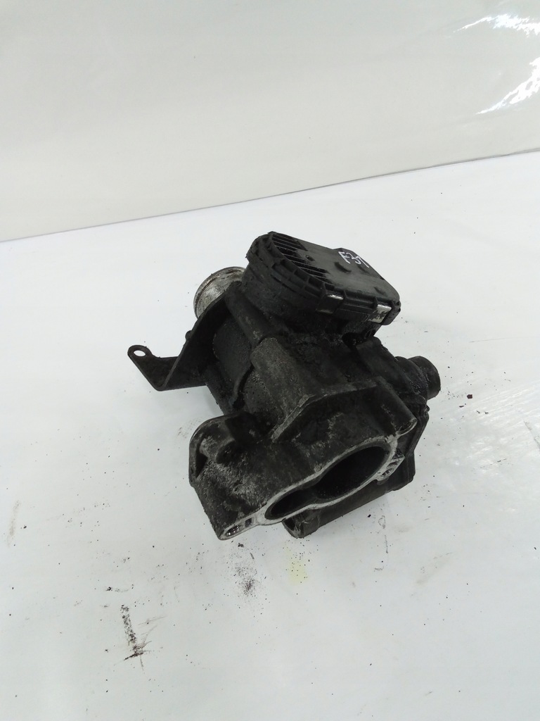 фото №1, F31 дроссельная заслонка trafic 2.0dci 8200330810