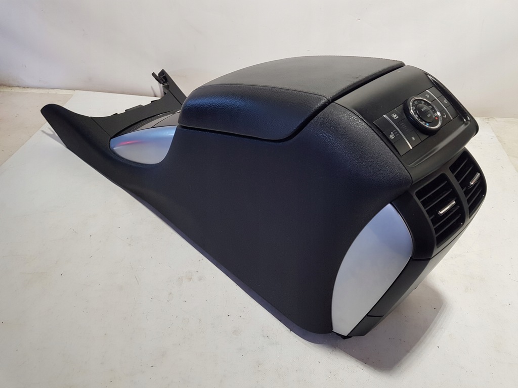 фото №8, Підлокітник mercedes r-klasa w251 тунель середній