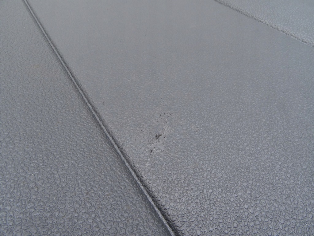 Обшивка крышки багажника задний  накладка обивка 5n0867601a tiguan 1 5n рестайлинг Доставка