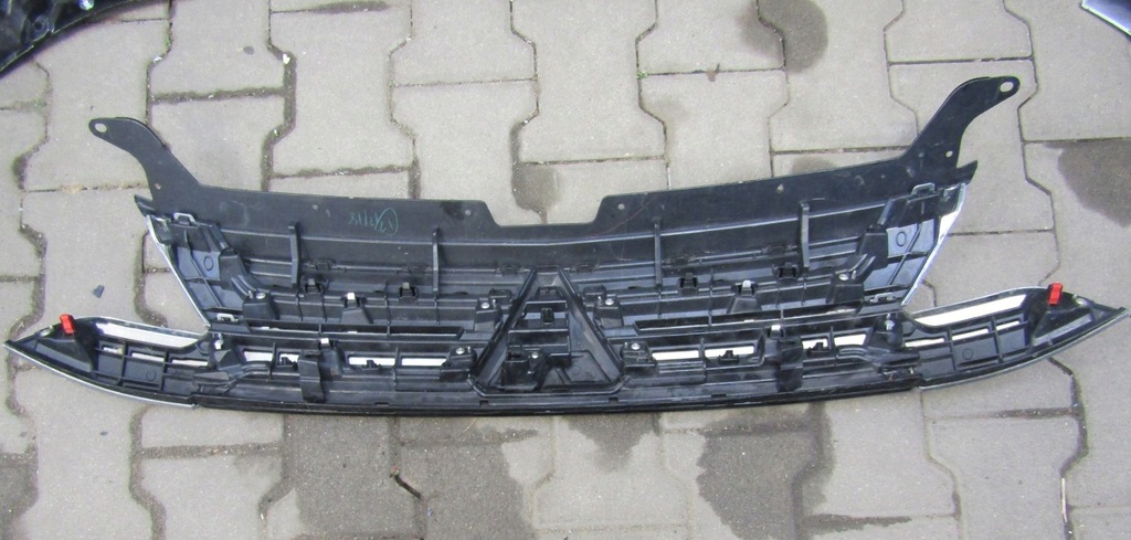 фото №11, Бампер перед mitsubishi outlander phev 3 lift 15-