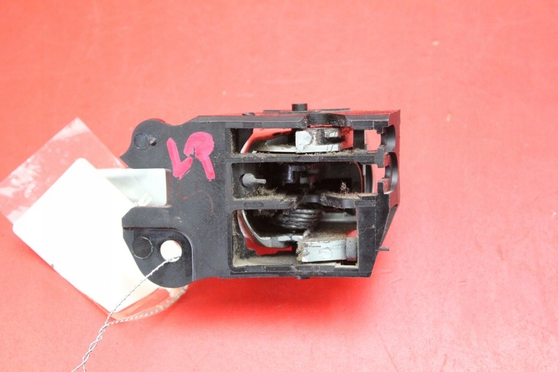 фото №2, Ручка внутренняя левая перед toyota verso 12r