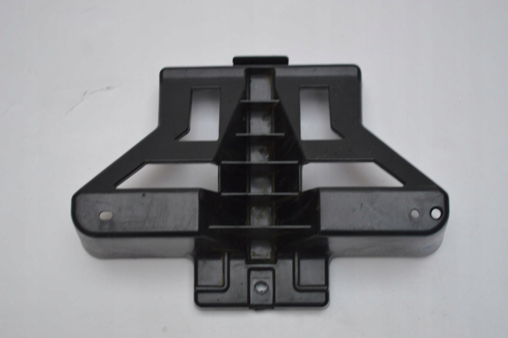 фото №1, Напрямна бампера кронштейн задня hyundai i20 12r