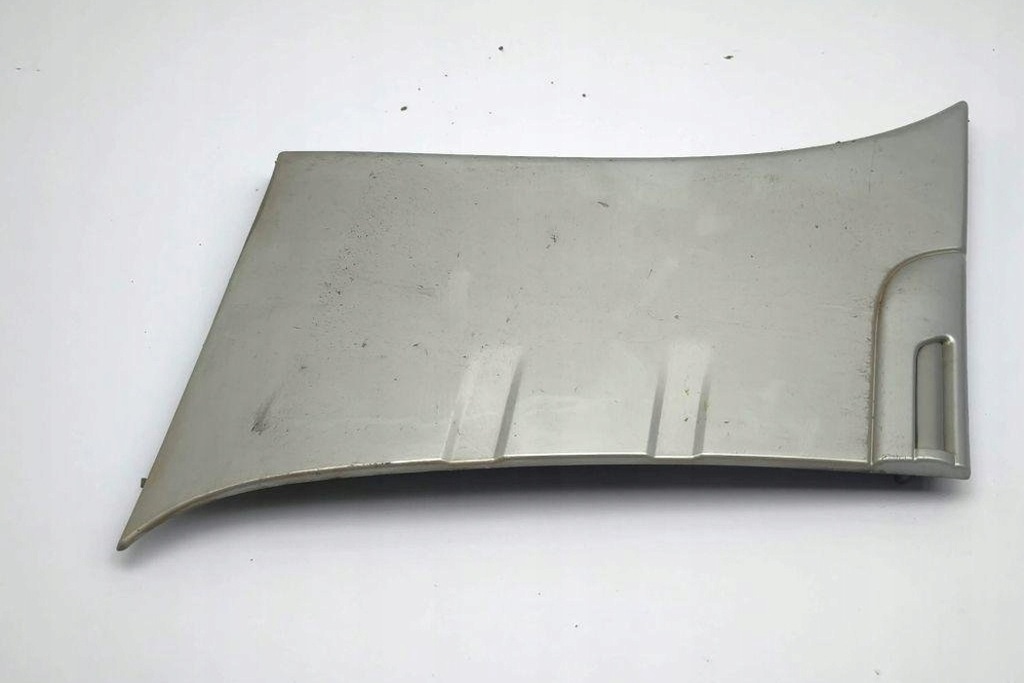 фото №10, Молдинг заднего правого крыла chrysler voyager iv rg, rs 92437377 2.8l