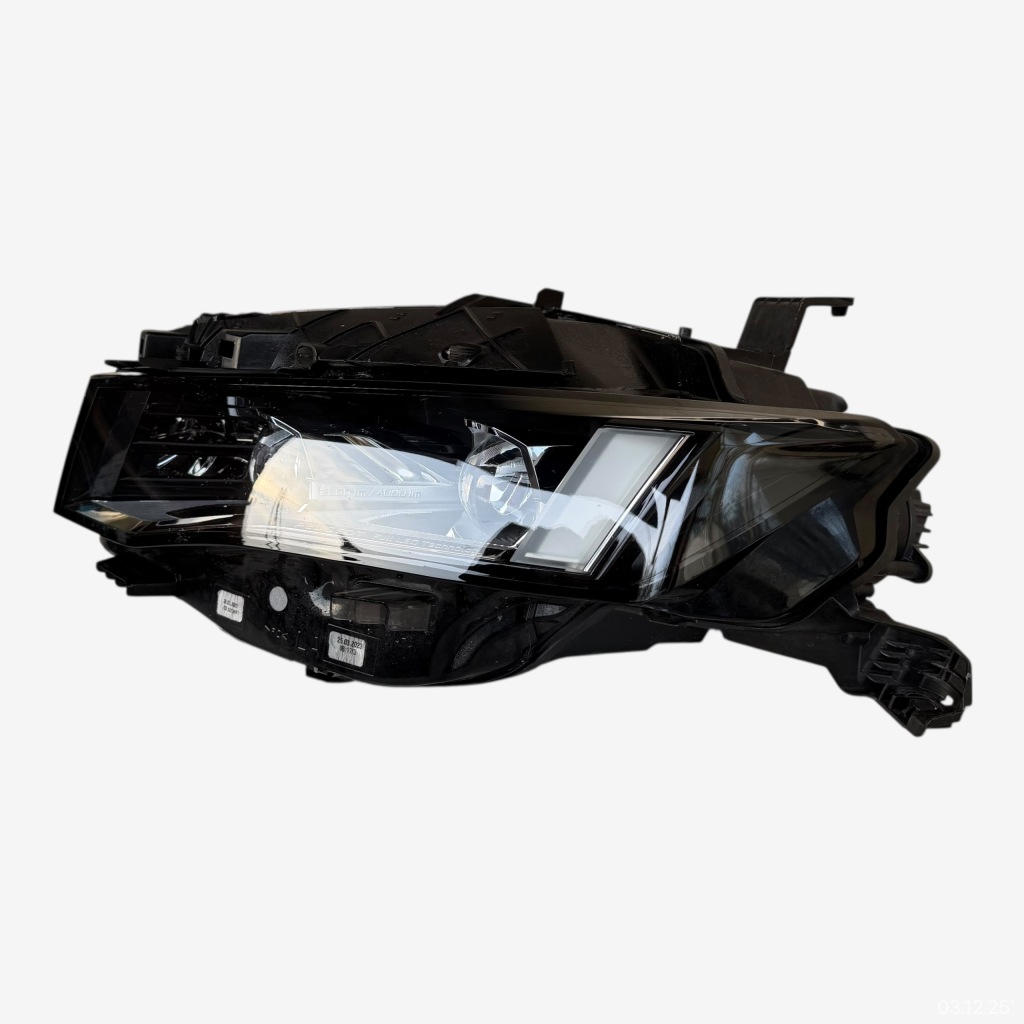 Купить Фара левая правая фары передние комплект peugeot 508 2 full led 2023 год