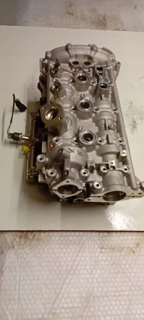 фото №10, 670052573 головка з клапанами alfa romeo 2.9 qv оригінальний номер 68412542aa