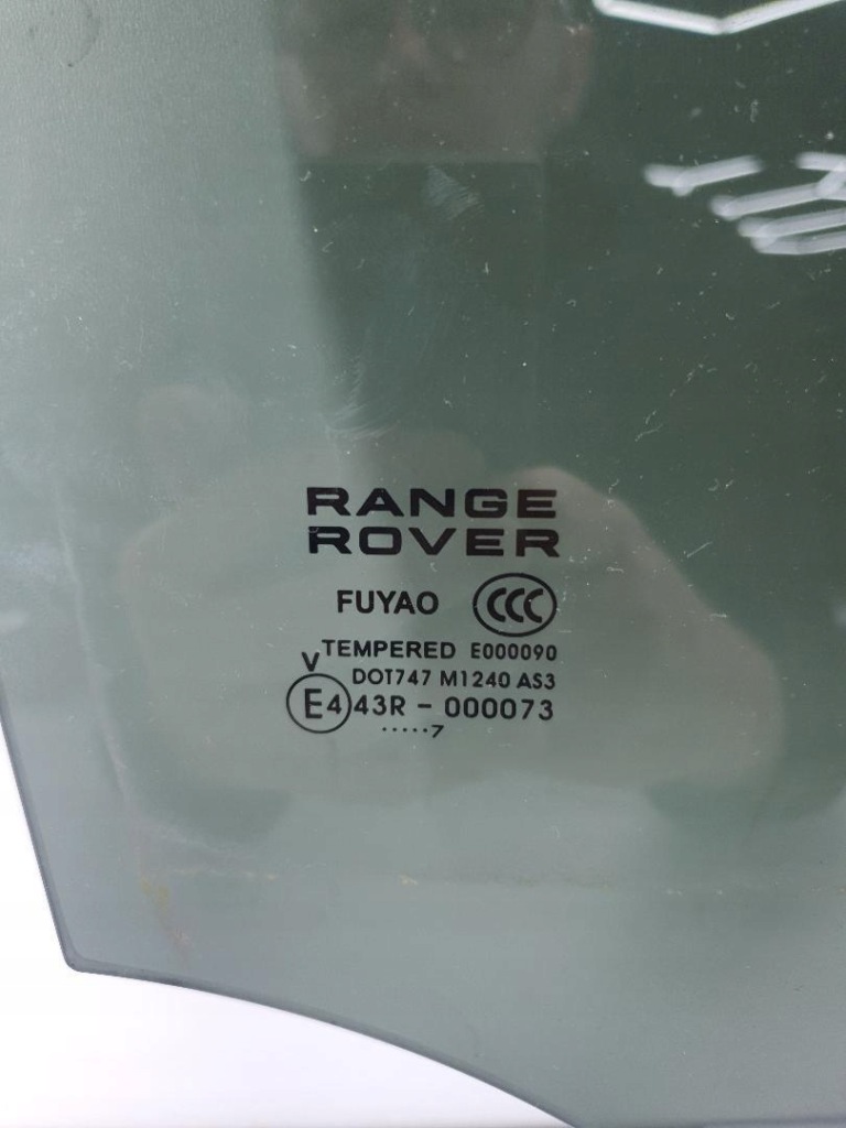 Скло двері задній праве range rover evoque 1 l538 dot1747m1240as3 Ціна